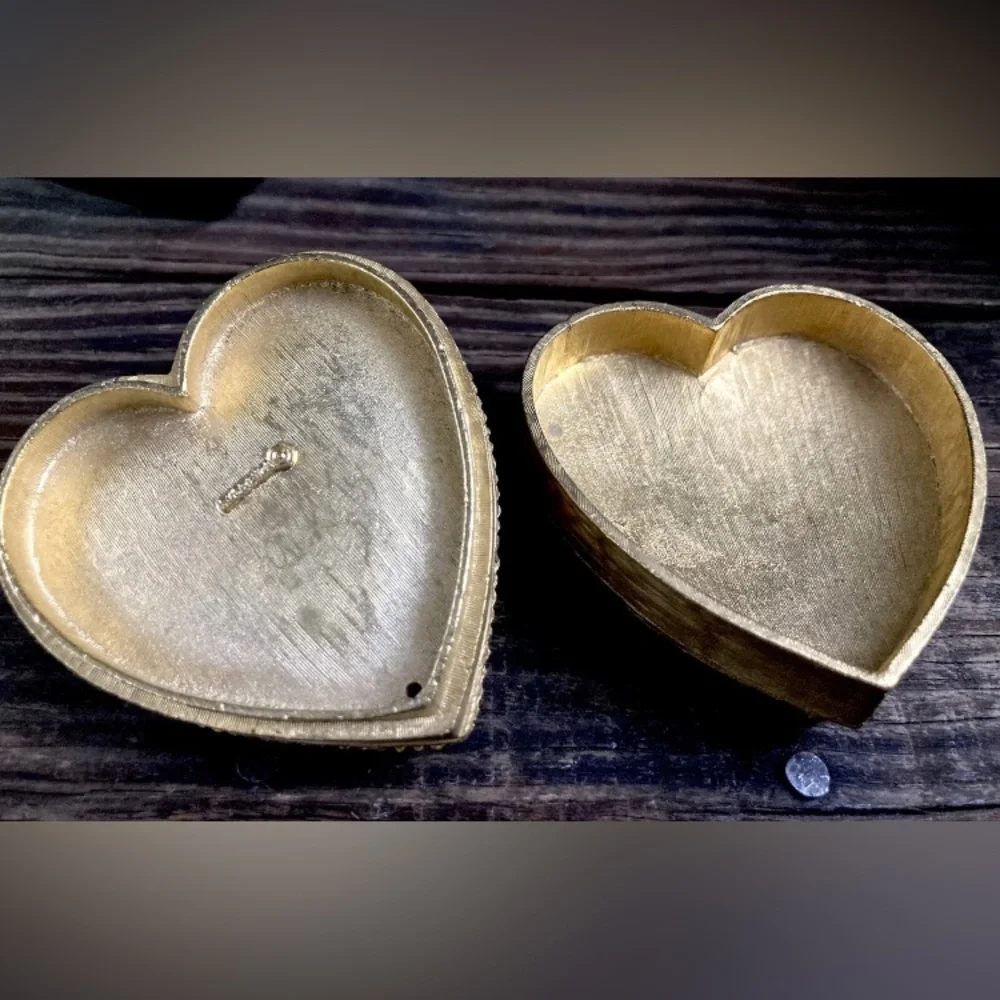 Vintage Florenza Art Nouveau Jewelry Casket Trinket Box | Velvet Pincushion Top